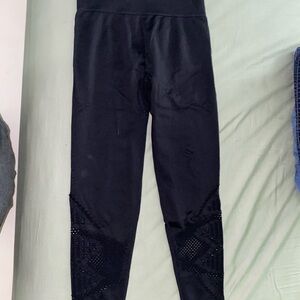 PINK Victoria's Secret Kids Black Leggings